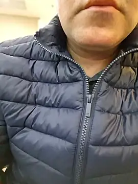 Snapshot of LeoMaduroSP chatting on 12, 6, 2026 LeoMaduroSP online show from 12, 6, 2026