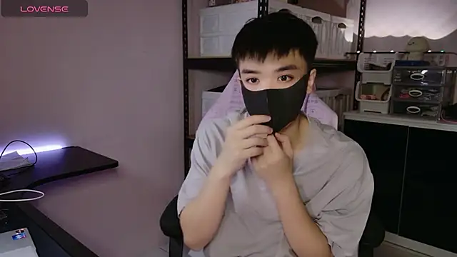 doggyman523 online show from 9, 11, 2025