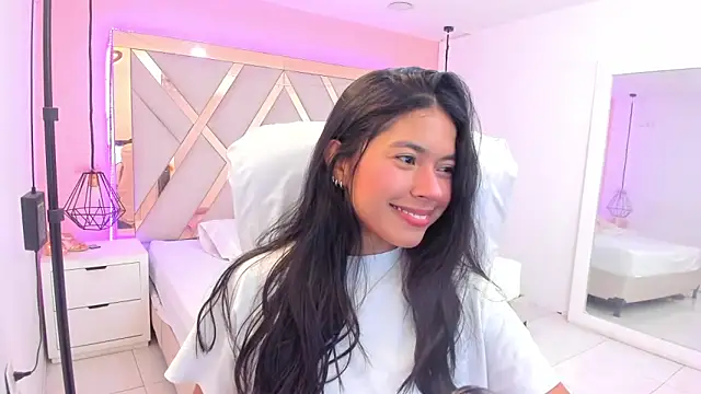 samantaa shy online show from 29, 4, 2026