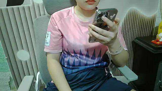 Emachiii online show from 23, 9, 2025