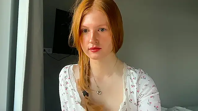 LuxXAngel online show from 13, 6, 2026