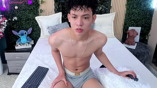 JoseLucian online show from 9, 10, 2025