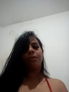 Snapshot of Carolzinha150 chatting on 22, 6, 2026 Carolzinha150 online show from 22, 6, 2026