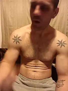 Snapshot of YzabellFabioo chatting on 8, 3, 2026 YzabellFabioo online show from 8, 3, 2026