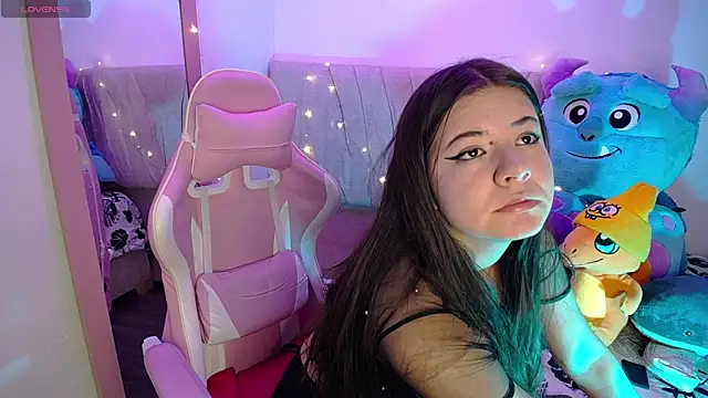 Snapshot of Stepha_babe chatting on 17, 12, 2025 Stepha babe online show from 17, 12, 2025