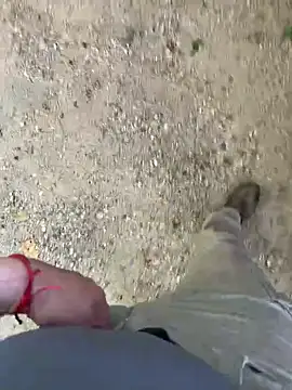 Snapshot of Malesub-84 chatting on 11, 9, 2025 Malesub-84 online show from 11, 9, 2025