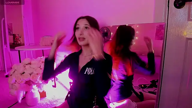 Lillie Miller online show from 22, 4, 2026