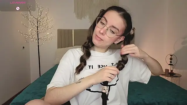 Real cutie1 online show from 31, 3, 2026