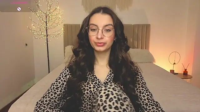 Real cutie1 online show from 22, 4, 2026