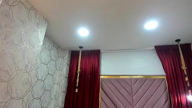 rubyrouge   online show from 9, 10, 2025