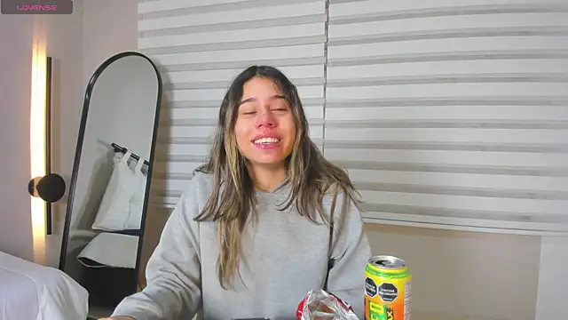 Rachell criss online show from 17, 1, 2026