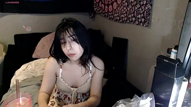 London Ray online show from 7, 11, 2025