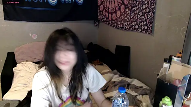 London Ray online show from 23, 11, 2025