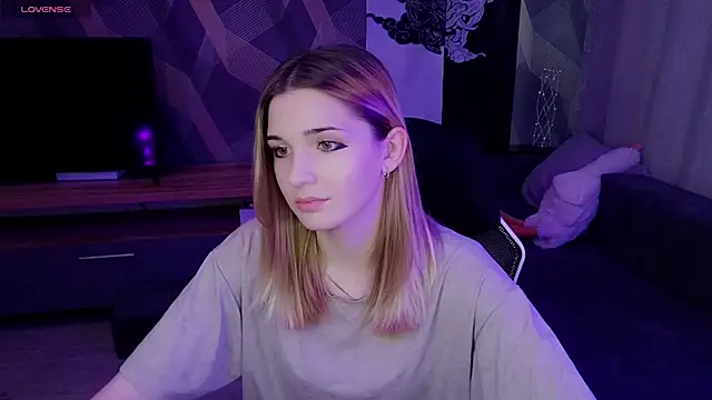 Snapshot of Sandy_Belle chatting on 25, 10, 2025 Sandy Belle online show from 25, 10, 2025