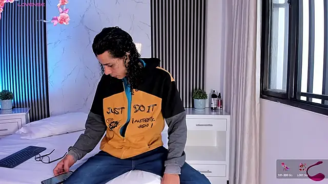 JackAndRosse  online show from 14, 11, 2025