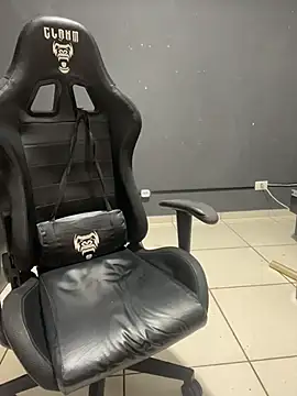 novinhacasada22 online show from 26, 4, 2026