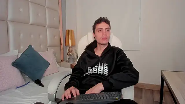 dark sun302 online show from 28, 9, 2025