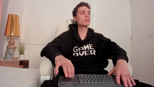 dark sun302 online show from 30, 9, 2025