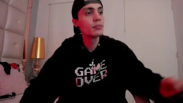 dark sun302 online show from 22, 10, 2025