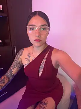 SurpriseMadlicia online show from 23, 9, 2025