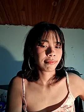 dolliette24 online show from 4, 7, 2026
