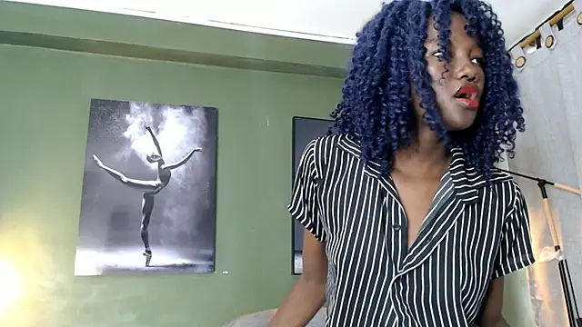 Snapshot of Evaa_18 chatting on 10, 9, 2025 Evaa 18 online show from 10, 9, 2025