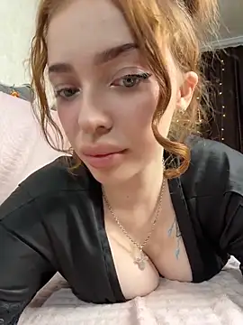 Hannah xBaby online show from 24, 4, 2026