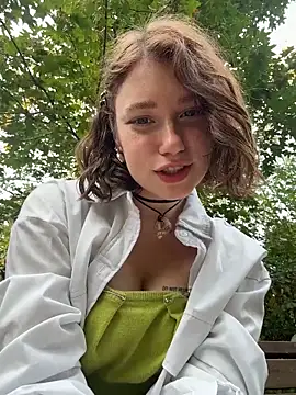 lucy-joy online show from 21, 9, 2025