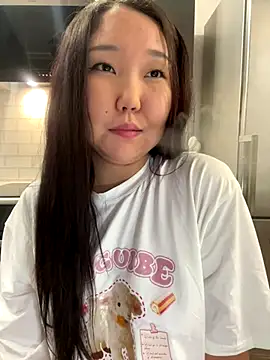 Snapshot of tammy_gun chatting on 5, 12, 2025 tammy gun online show from 5, 12, 2025