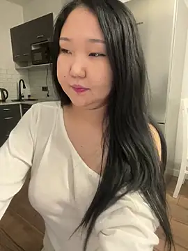 Snapshot of tammy_gun chatting on 14, 12, 2025 tammy gun online show from 14, 12, 2025