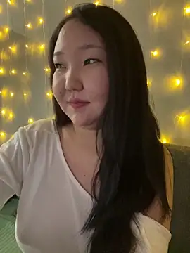 Snapshot of tammy_gun chatting on 5, 2, 2026 tammy gun online show from 5, 2, 2026