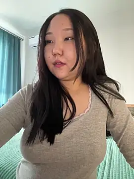 Snapshot of tammy_gun chatting on 8, 3, 2026 tammy gun online show from 8, 3, 2026