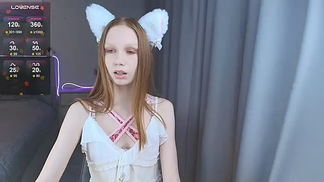 FoxyMira online show from 7, 11, 2025