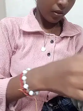 Snapshot of AnkitaDevi chatting on 10, 9, 2025 AnkitaDevi online show from 10, 9, 2025