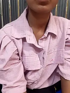 Snapshot of AnkitaDevi chatting on 3, 10, 2025 AnkitaDevi online show from 3, 10, 2025