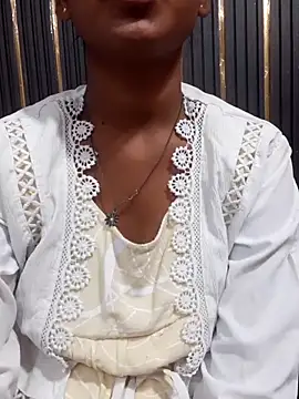 Snapshot of AnkitaDevi chatting on 10, 10, 2025 AnkitaDevi online show from 10, 10, 2025