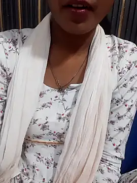 Snapshot of AnkitaDevi chatting on 13, 10, 2025 AnkitaDevi online show from 13, 10, 2025