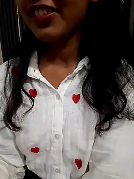 Snapshot of AnkitaDevi chatting on 24, 10, 2025 AnkitaDevi online show from 24, 10, 2025