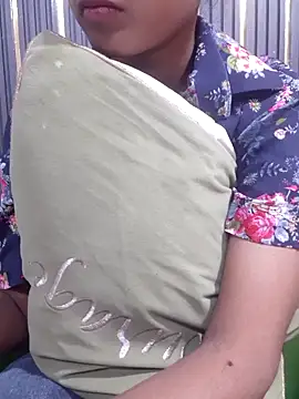 Snapshot of AnkitaDevi chatting on 11, 11, 2025 AnkitaDevi online show from 11, 11, 2025