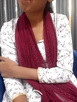 Snapshot of AnkitaDevi chatting on 17, 11, 2025 AnkitaDevi online show from 17, 11, 2025