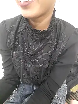 Snapshot of AnkitaDevi chatting on 20, 12, 2025 AnkitaDevi online show from 20, 12, 2025