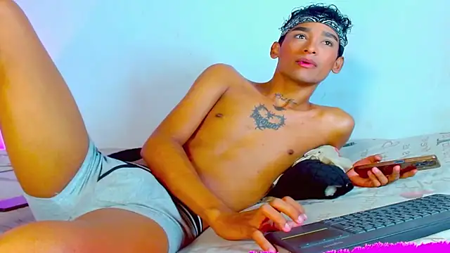 Snapshot of gabo_hotboy chatting on 29, 7, 2026 gabo hotboy online show from 29, 7, 2026