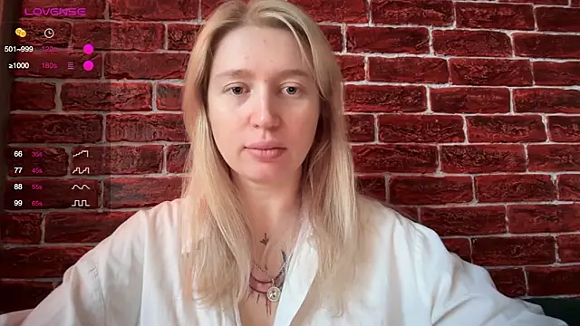 CitrusBlissss online show from 15, 11, 2025