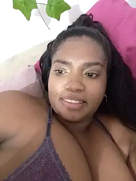 SamaraArtiaga1 online show from 19, 9, 2025