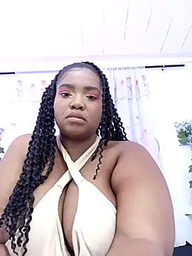 SamaraArtiaga1 online show from 4, 12, 2025