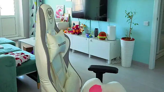 Im suka online show from 29, 4, 2026