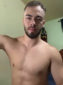 Snapshot of MaxDell chatting on 22, 11, 2025 MaxDell online show from 22, 11, 2025