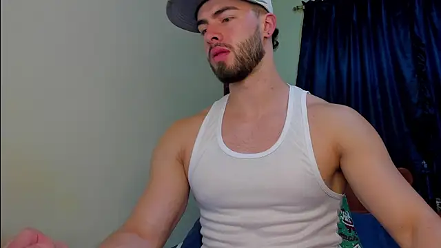 Snapshot of MaxDell chatting on 23, 12, 2025 MaxDell online show from 23, 12, 2025