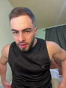 Snapshot of MaxDell chatting on 12, 1, 2026 MaxDell online show from 12, 1, 2026