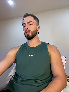 Snapshot of MaxDell chatting on 17, 2, 2026 MaxDell online show from 17, 2, 2026